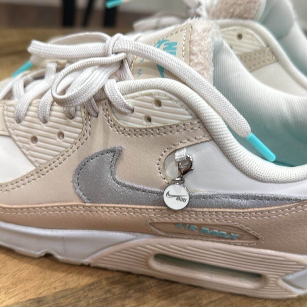 Nike Air Max 90 MAMA 8.5 - Picture 8 of 8